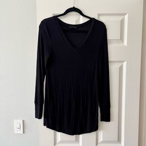 Universal Standard black ribbed vneck long sleeve tunic top shirt 2XS XXS